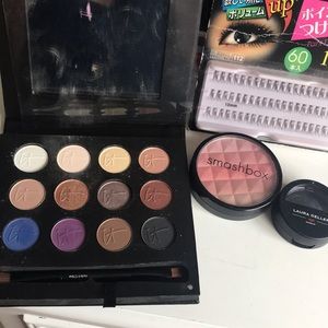 It cosmetics bundle